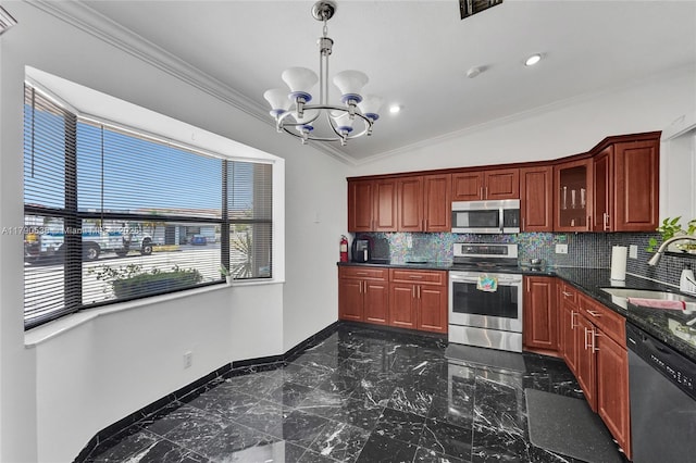7618 NW 88th Cir, Tamarac, FL 33321 - kitchen with appliances with stainless steel finishes, a sink, dark countertops, tasteful backsplash, and a chandelier