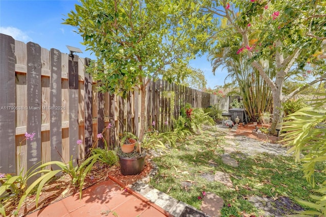 7618 NW 88th Cir, Tamarac, FL 33321 - view of yard