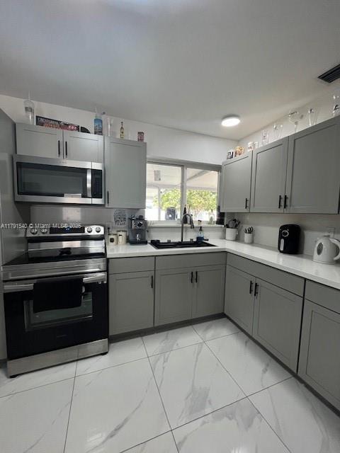 18732 NW 10th Ct, Miami Gardens, FL 33169 - photo 20