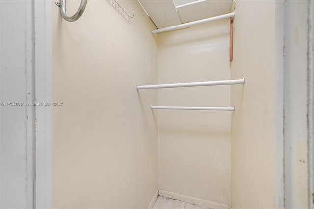 345 Ocean Dr Unit 904, Miami Beach, FL 33139 - view of walk in closet