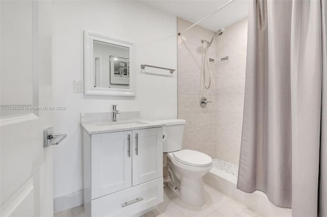 7295 W 14th Ct, Hialeah, FL 33014 - full bathroom featuring tiled shower, toilet, vanity, and tile patterned flooring
