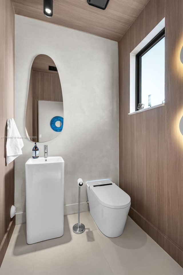 bathroom with a sink and toilet