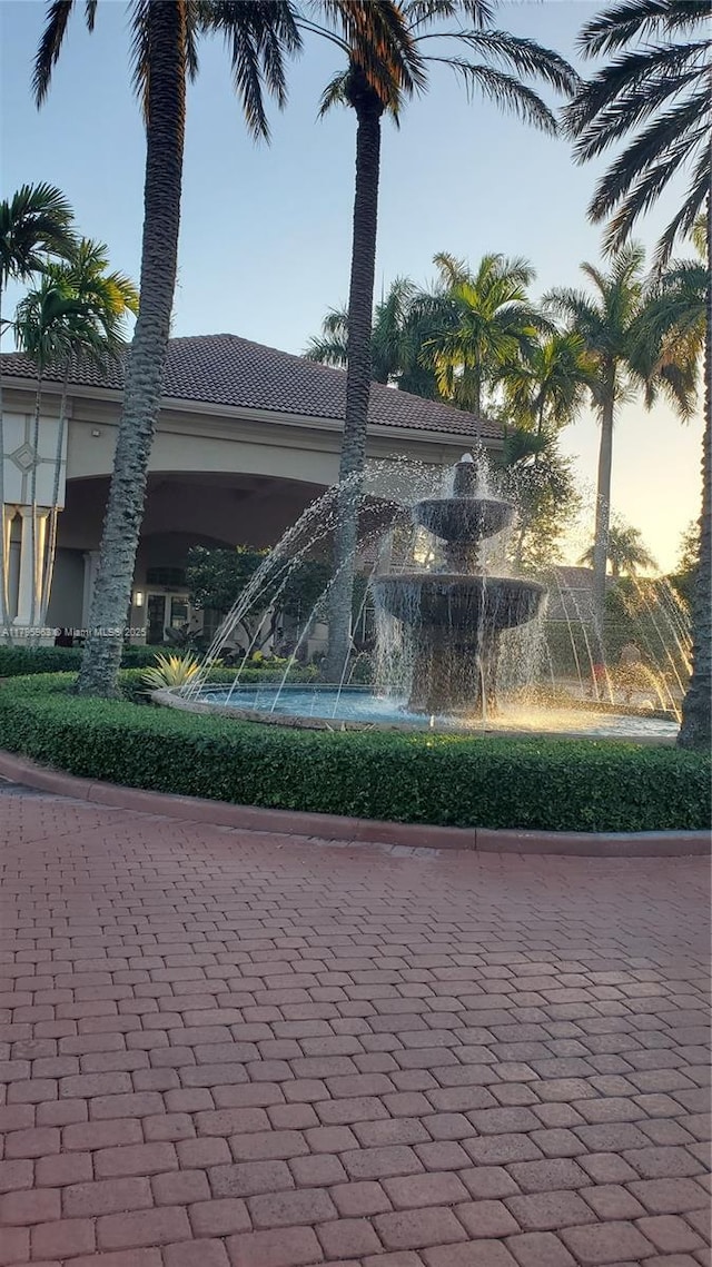 7310 NW 17th Ct, Pembroke Pines, FL 33024 - view of community