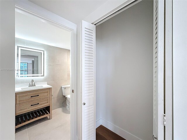 2899 Collins Ave Unit 1218, Miami Beach, FL 33140 - photo 26