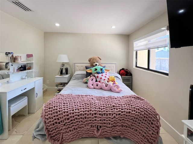 bedroom with recessed lighting, baseboards, and visible vents