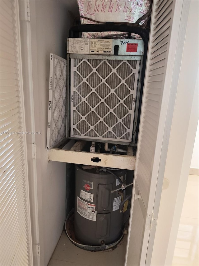 20841 San Simeon Way Unit 104, Miami, FL 33179 - utilities with water heater