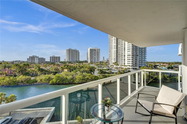 20505 E Country Club Dr Unit 732, Aventura, FL 33180 - balcony with a city view and a water view