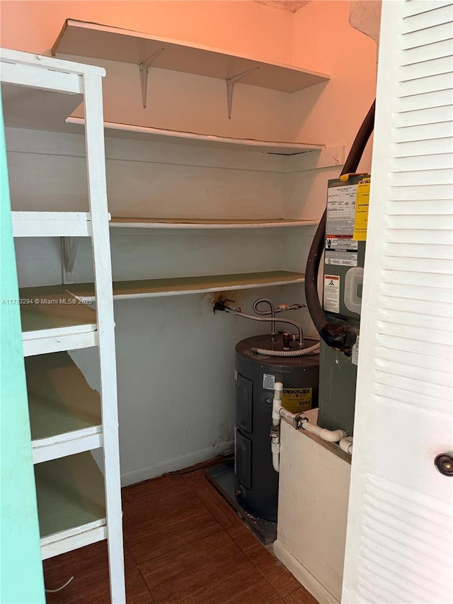 9121 Sunrise Lakes Blvd Unit 120, Sunrise, FL 33322 - utility room with water heater