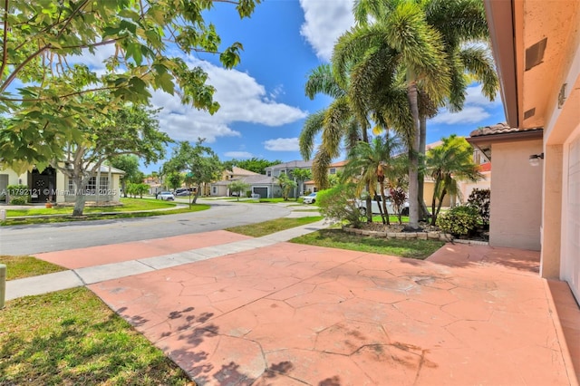 18271 SW 27th St, Miramar, FL 33029 - view of yard featuring a residential view