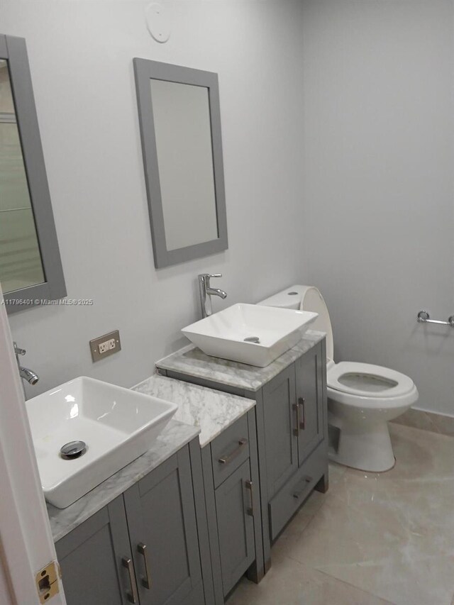 3196 SW 50th St, Dania Beach, FL 33312