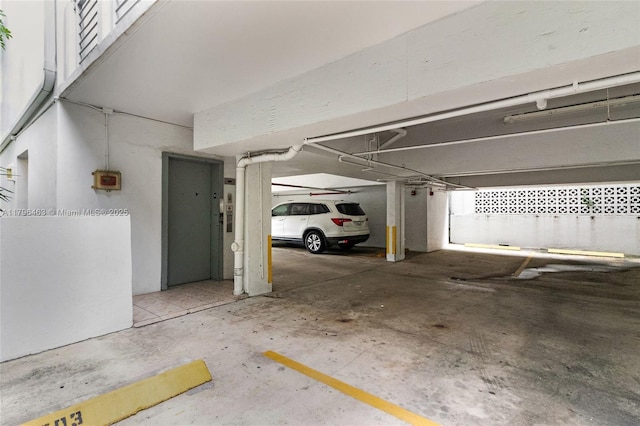 716 Michigan Ave Unit 204, Miami Beach, FL 33139 - view of parking garage