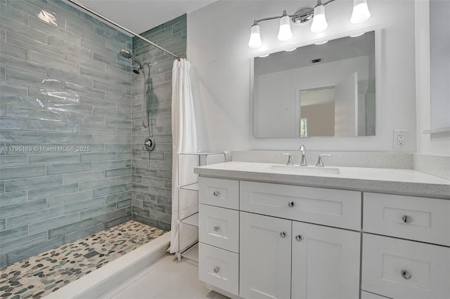 1438 Harrison St, Hollywood, FL 33020 - bathroom featuring tiled shower and vanity