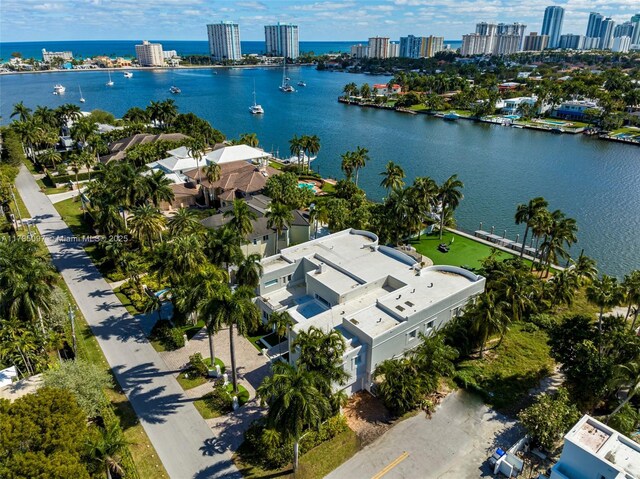 929 N Southlake Dr, Hollywood, FL 33019 - photo 3