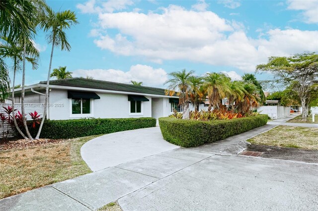 13305 SW 22nd Ter, Miami, FL 33175 - ranch-style home featuring stucco siding