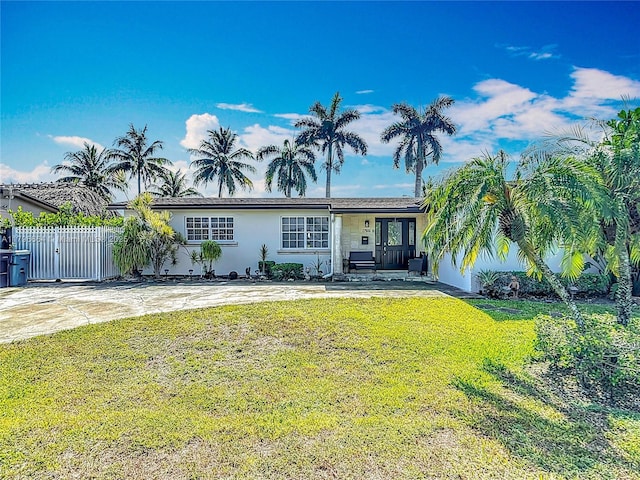17931 NW 85th Ave, Hialeah, FL 33015 - ranch-style home featuring stucco siding