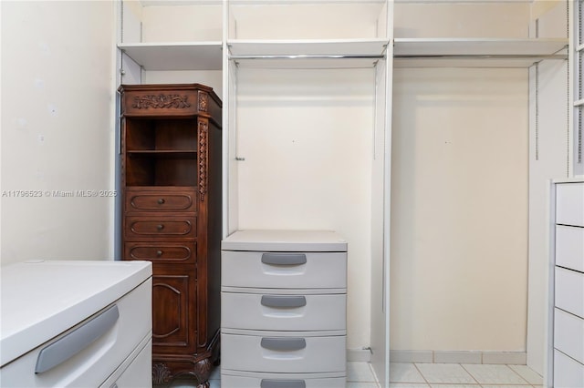 closet with visible vents