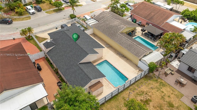 drone / aerial view featuring a residential view