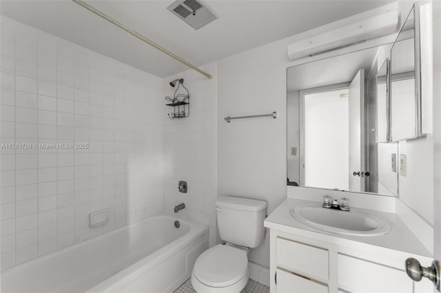 full bath with toilet, shower / bath combination, visible vents, vanity, and a wall mounted AC