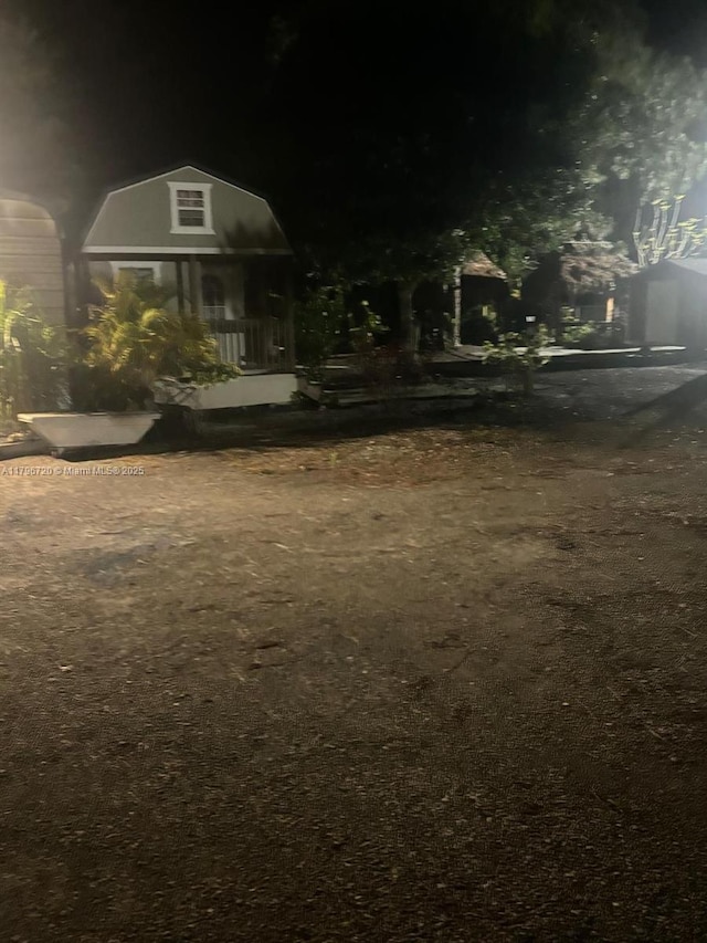 493 Camino Real Blvd, Clewiston, FL 33440 - view of yard