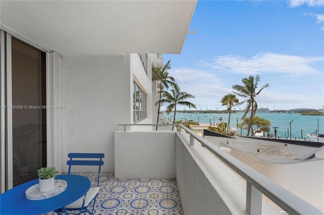 11 Island Ave Unit 407, Miami Beach, FL 33139 - water view