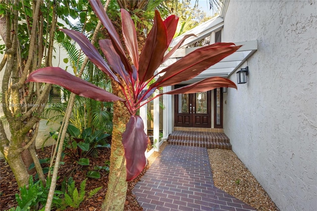 9033 SW 78th Pl, Miami, FL 33156 - entrance to property featuring stucco siding