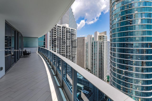 200 S Biscayne Blvd Unit 3903, Miami, FL 33131 - balcony with a view of city