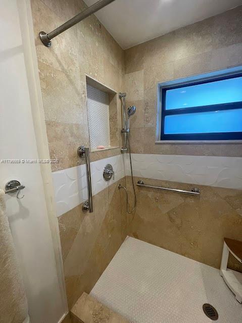 12815 SW 71st Ln, Miami, FL 33183 - full bath with a tile shower