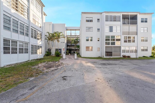 2860 Somerset Dr Unit 101K, Lauderdale Lakes, FL 33311 - photo 13