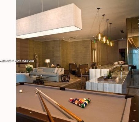 playroom featuring pool table