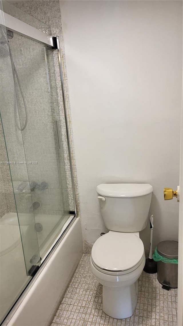 3401 N Country Club Dr Unit 410, Aventura, FL 33180 - full bathroom with toilet and enclosed tub / shower combo