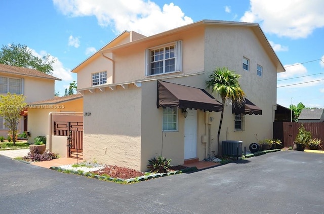 2459 SW 11th St Unit 4A, Miami, FL 33135 - photo 1