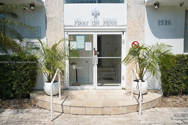 1526 Pennsylvania Ave Unit 20, Miami Beach, FL 33139 - view of exterior entry