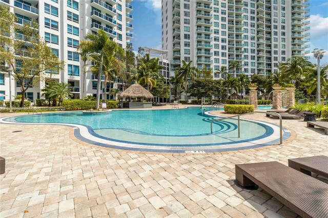 2641 N Flamingo Rd Unit 307N, Sunrise, FL 33323 - community pool with a gazebo and a patio