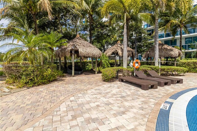 2641 N Flamingo Rd Unit 307N, Sunrise, FL 33323 - view of community featuring a gazebo