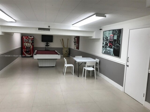 100 Lincoln Rd Unit 1209, Miami Beach, FL 33139 - tiled dining area featuring baseboards, pool table, and visible vents
