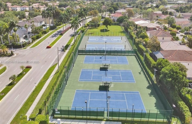 bird's eye view with a residential view