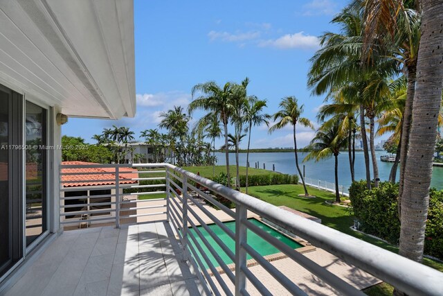10301 E Broadview Dr, Bay Harbor Islands, FL 33154 - balcony with a water view