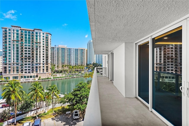 100 Bayview Dr Unit 604, Sunny Isles Beach, FL 33160 - photo 33