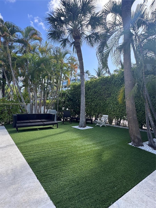 361 Collins Ave Unit A2, Miami Beach, FL 33139 - view of community