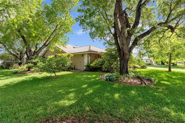 15941 Cobblestone Ct, Davie, FL 33331 - view of grassy yard