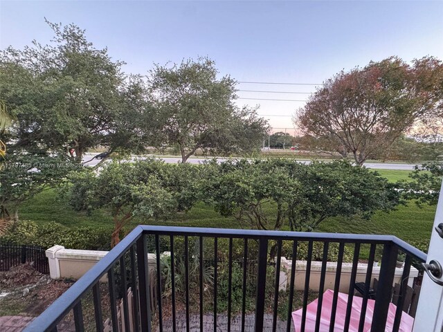 8706 Blaze Ct, Davie, FL 33328 - view of balcony