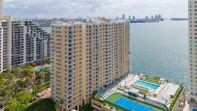 770 Claughton Island Dr Unit 1114, Miami, FL 33131 - view of urban area with a pool area and a nearby body of water