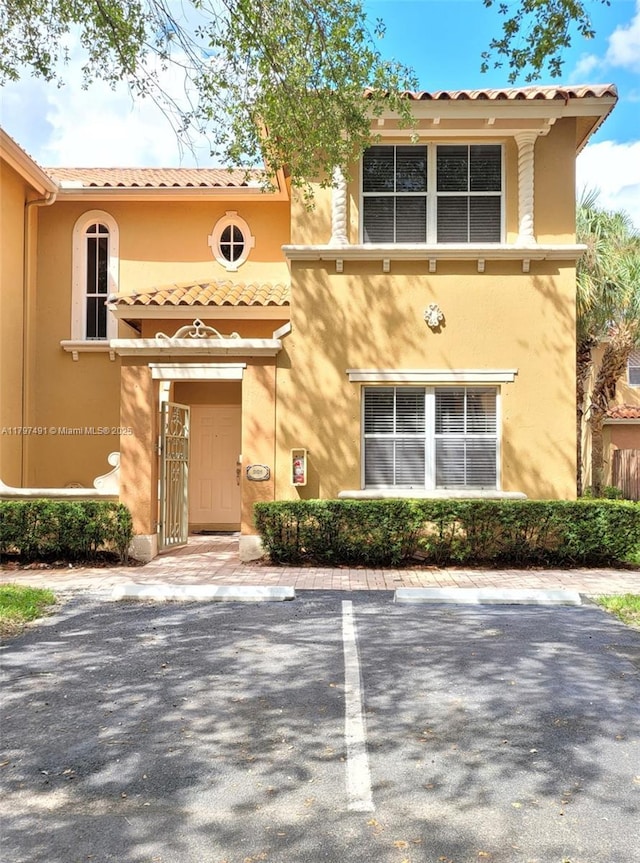 8551 NW 141st Ter Unit 301, Miami Lakes, FL 33016 - photo 1