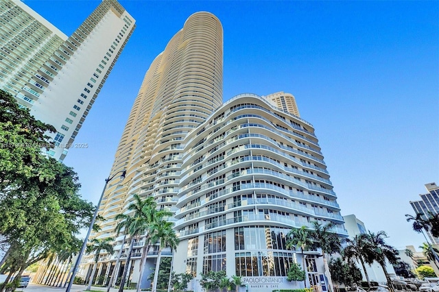 488 NE 18th St Unit 208, Miami, FL 33132 - view of building exterior