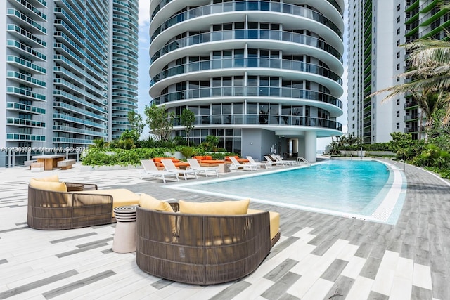 488 NE 18th St Unit 208, Miami, FL 33132 - community pool with a patio area