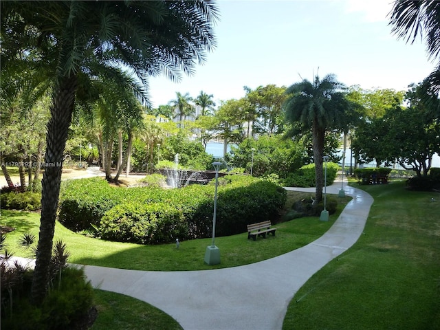 2801 NE 183rd St Unit 1507W, Aventura, FL 33160 - view of community featuring a lawn