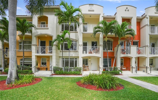 18445 NE 27th Pl, Aventura, FL 33160 - view of property