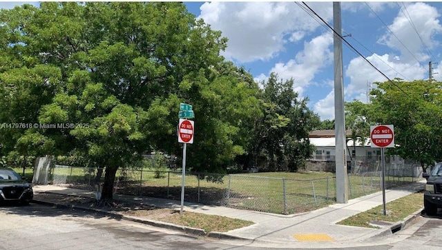 1101 NW 5th St, Miami, FL 33128