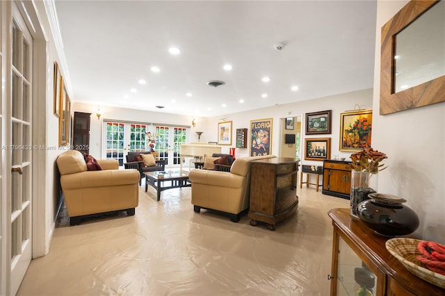 610 Lake Dasha Cir, Plantation, FL 33324 - living area featuring recessed lighting