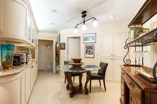 610 Lake Dasha Cir, Plantation, FL 33324 - view of dining area
